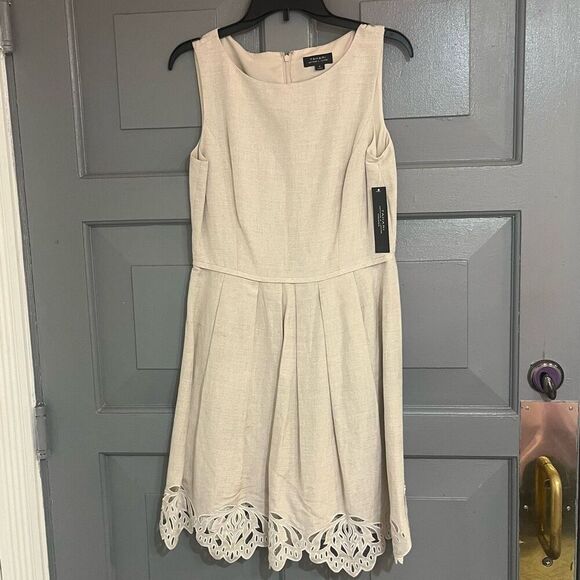 Tahari Sand Nude Scalloped Hem Fit N Fare Linen Sleeveless Dress Sz 6 NWT - Picture 1 of 6